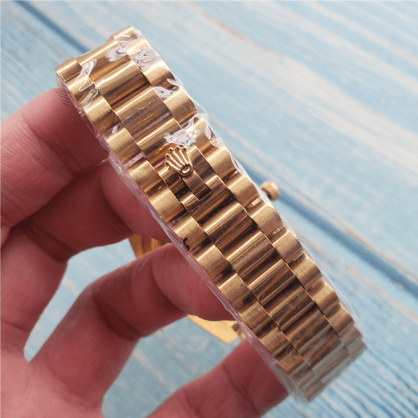 DAY-DATE - m228348rbr-0002