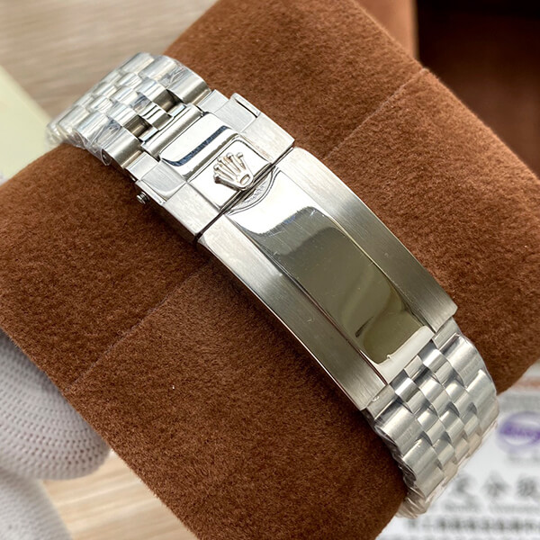 GMT-Master II - m126719blro-0003