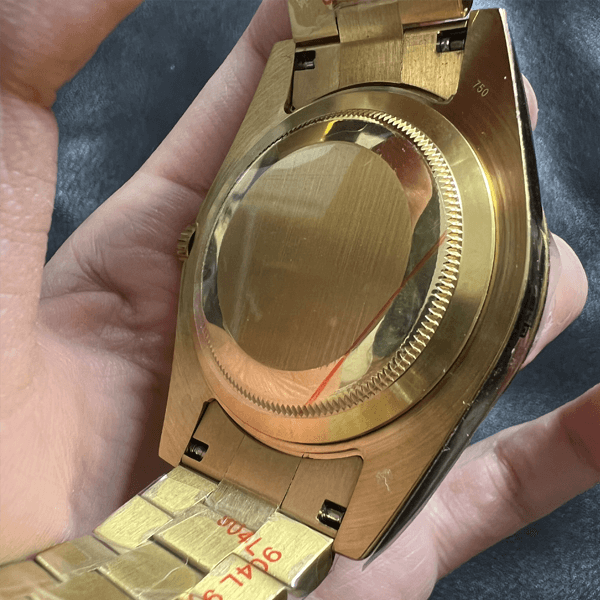 DAY-DATE - m228238-0006