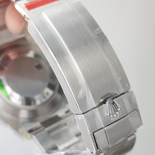 Sea-Dweller Watch - m126600-0002