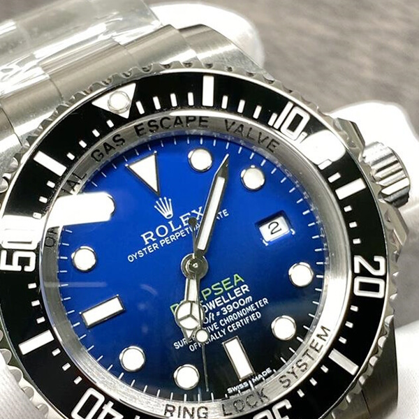 Sea-Dweller Watch - m126660-0002